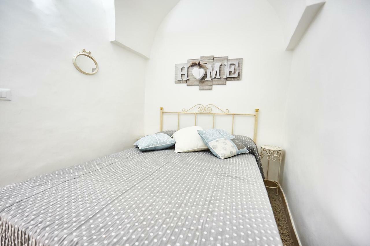 Equorum 13 - Ostuni Centro Exteriör bild