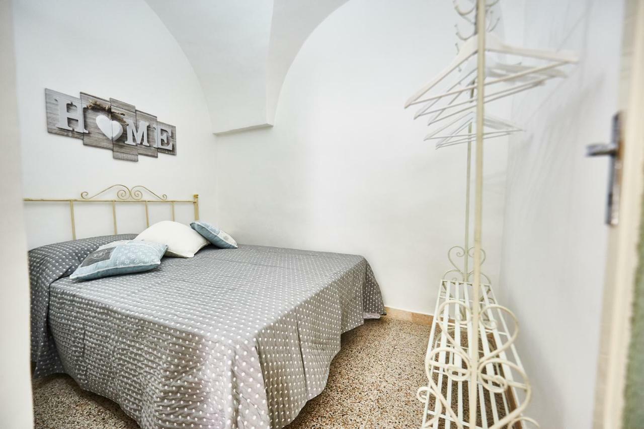 Equorum 13 - Ostuni Centro Exteriör bild